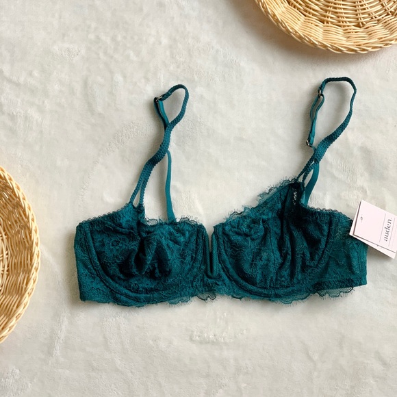 ⭐️2/$15 Auden unlined Balconette Bra - 34B - Picture 1 of 8